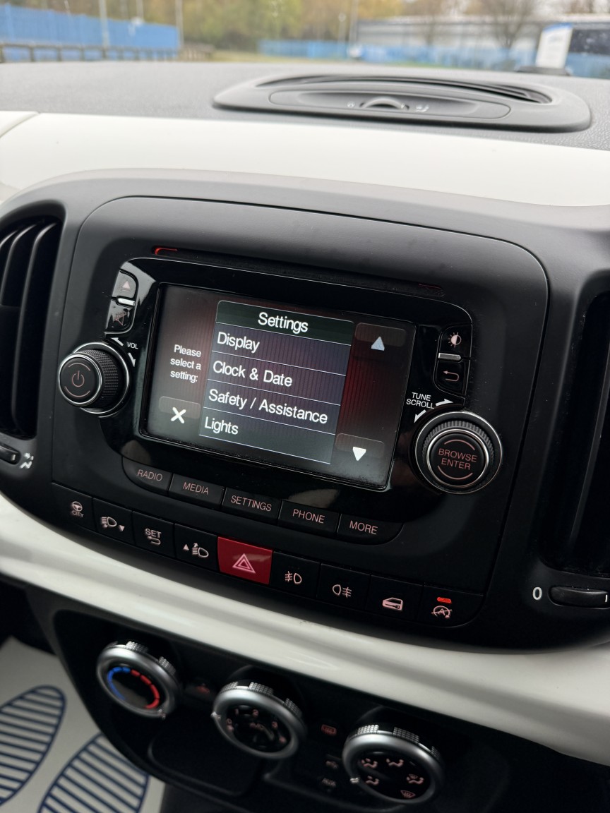 Used Fiat 500L 2014 for sale - 76598738: Photo 22