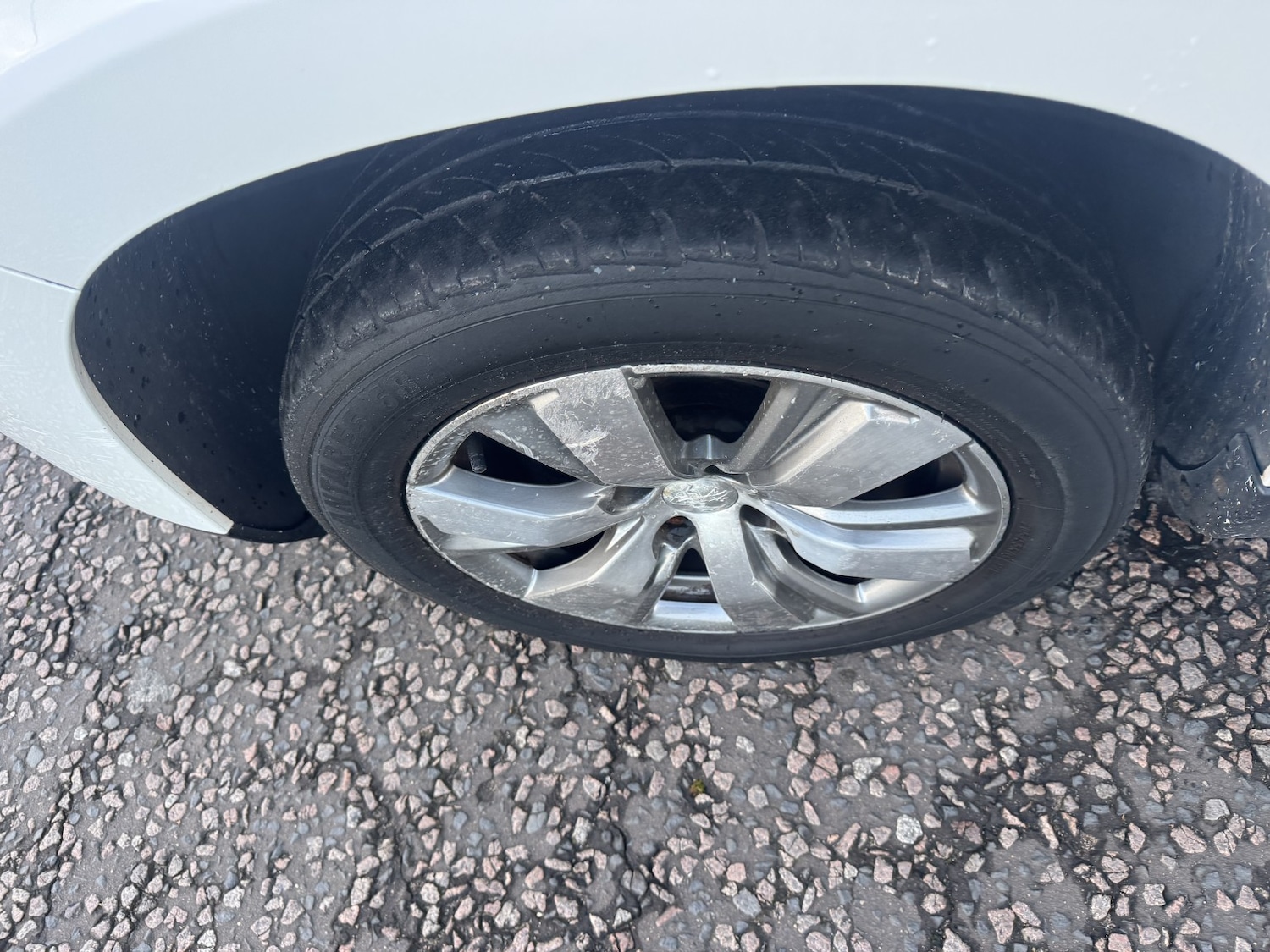 Used Peugeot 2008 2014 for sale - 77271033: Photo 13