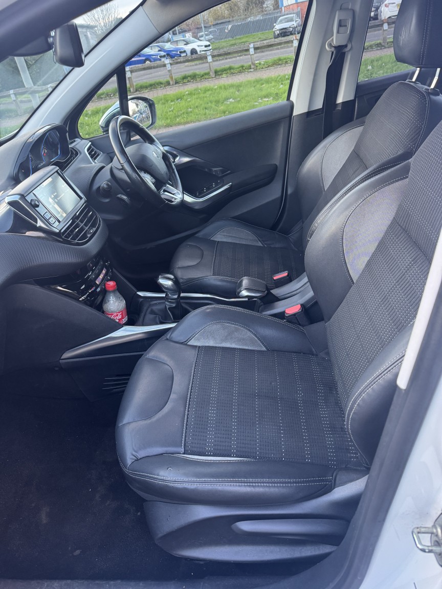 Used Peugeot 2008 2014 for sale - 77271033: Photo 14