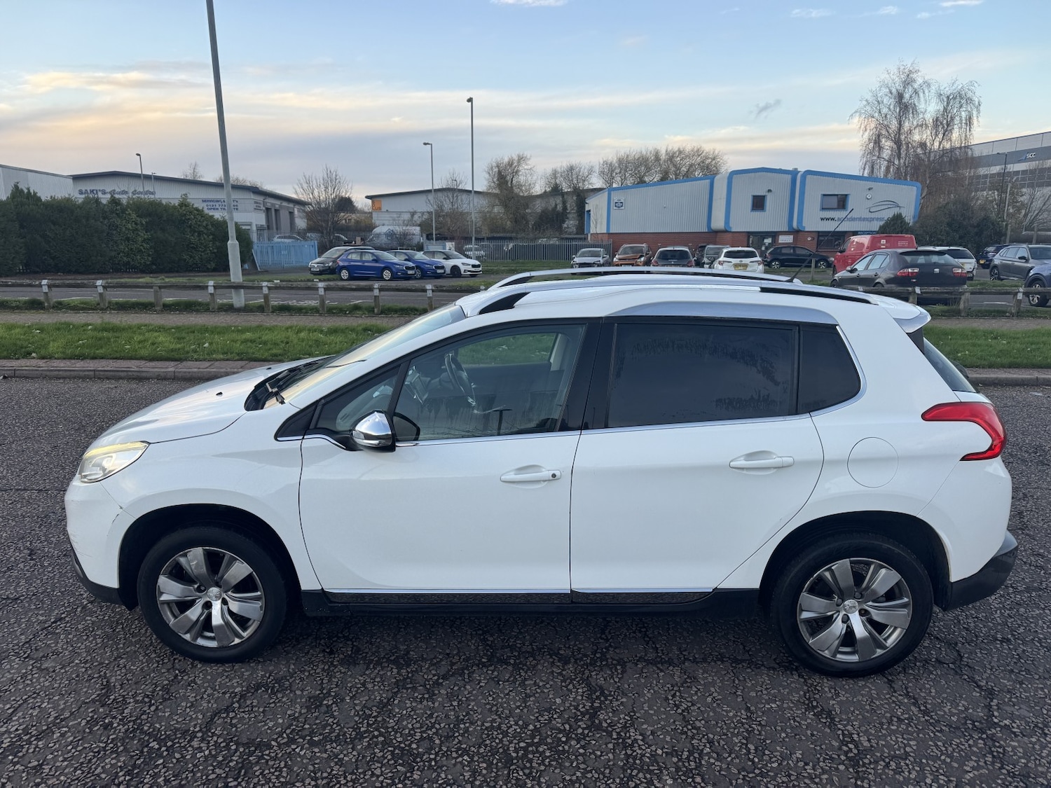 Used Peugeot 2008 2014 for sale - 77271033: Photo 3