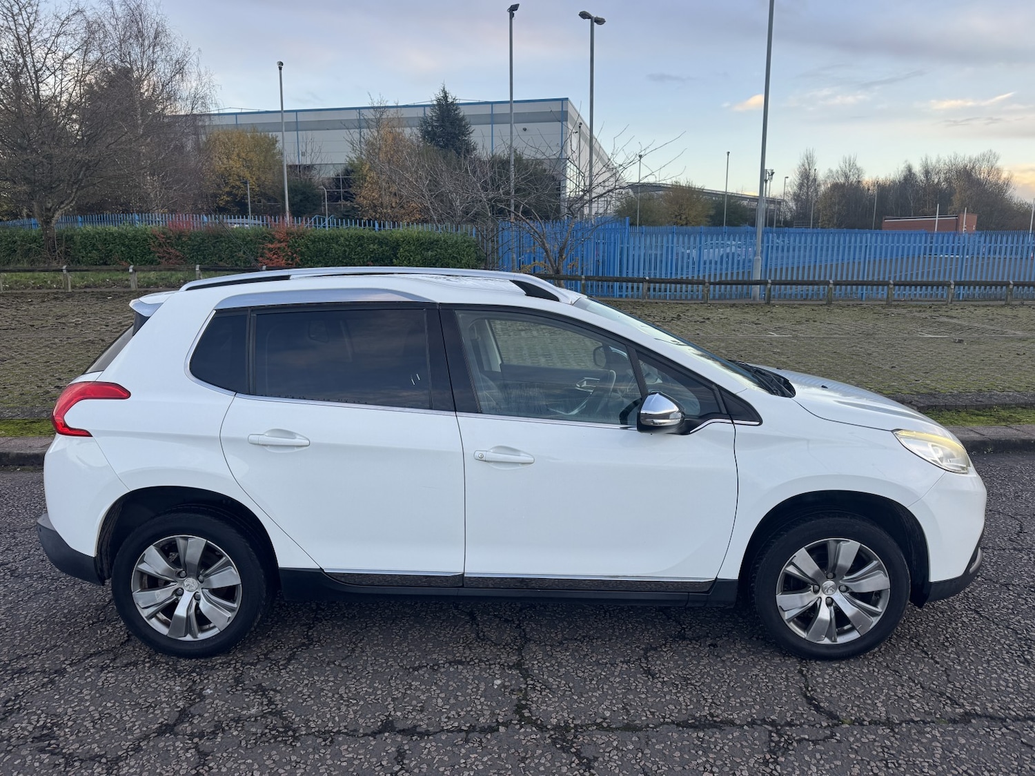 Used Peugeot 2008 2014 for sale - 77271033: Photo 7