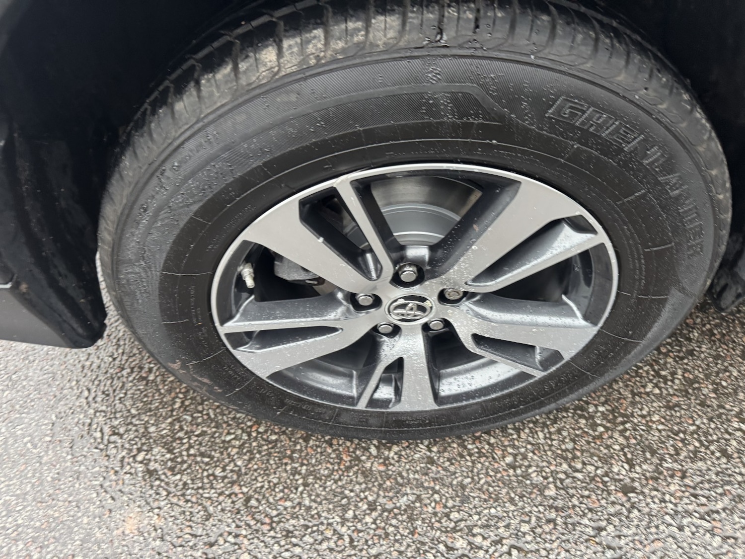 Used Toyota RAV4 2017 for sale - 76945571: Photo 12