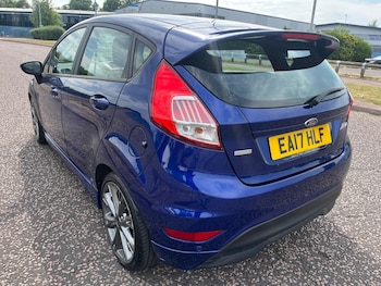 Used Ford Fiesta 2017 for sale - 75022082: Photo