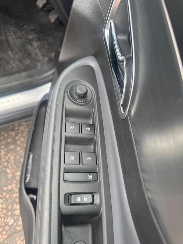 Used Vauxhall Mokka 2015 for sale - 74107944: Photo 14