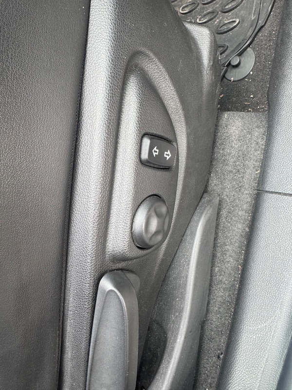Used Vauxhall Mokka 2015 for sale - 74107944: Photo 15
