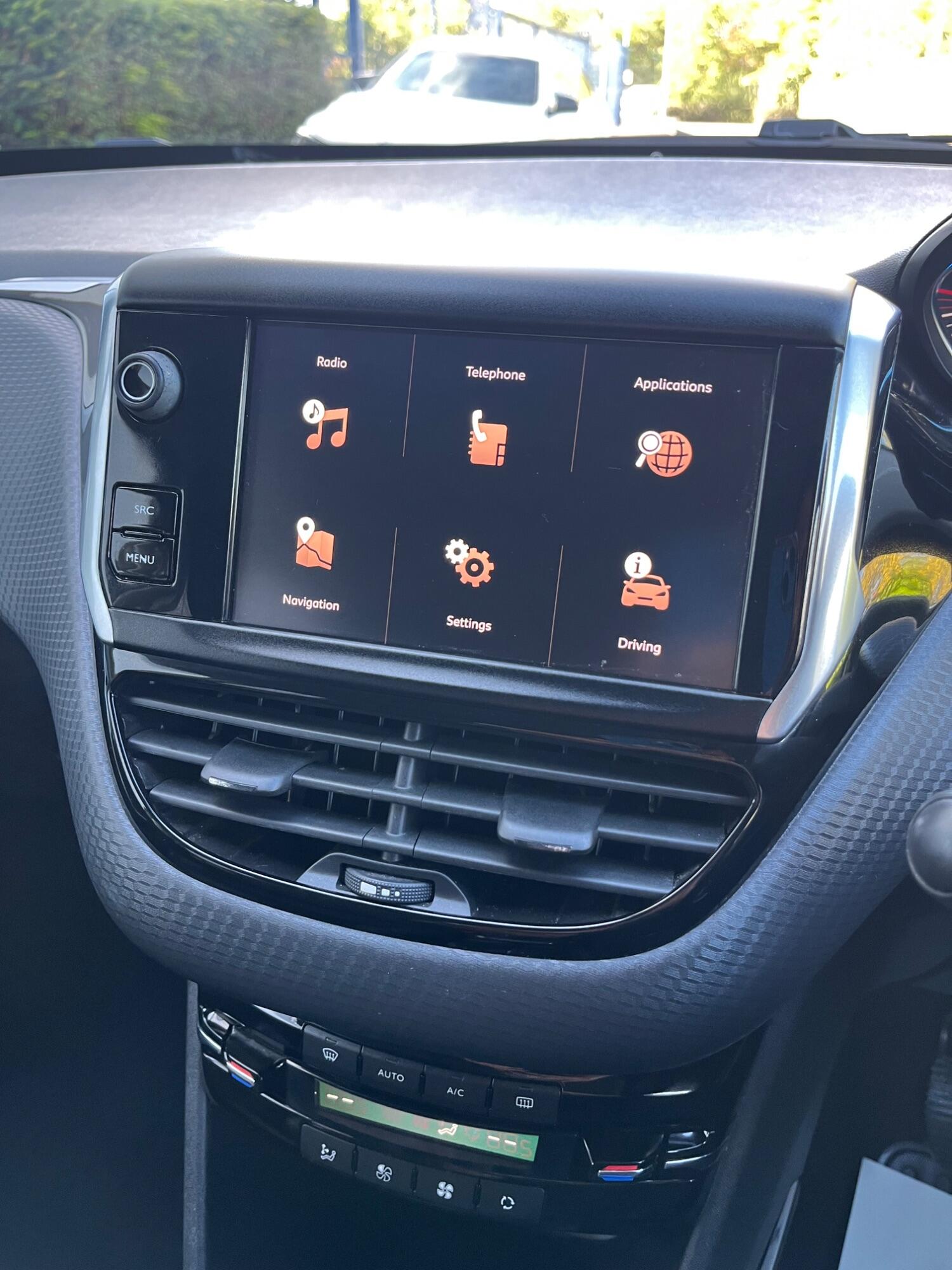 Used Peugeot 2008 2017 for sale - 76793443: Photo 18