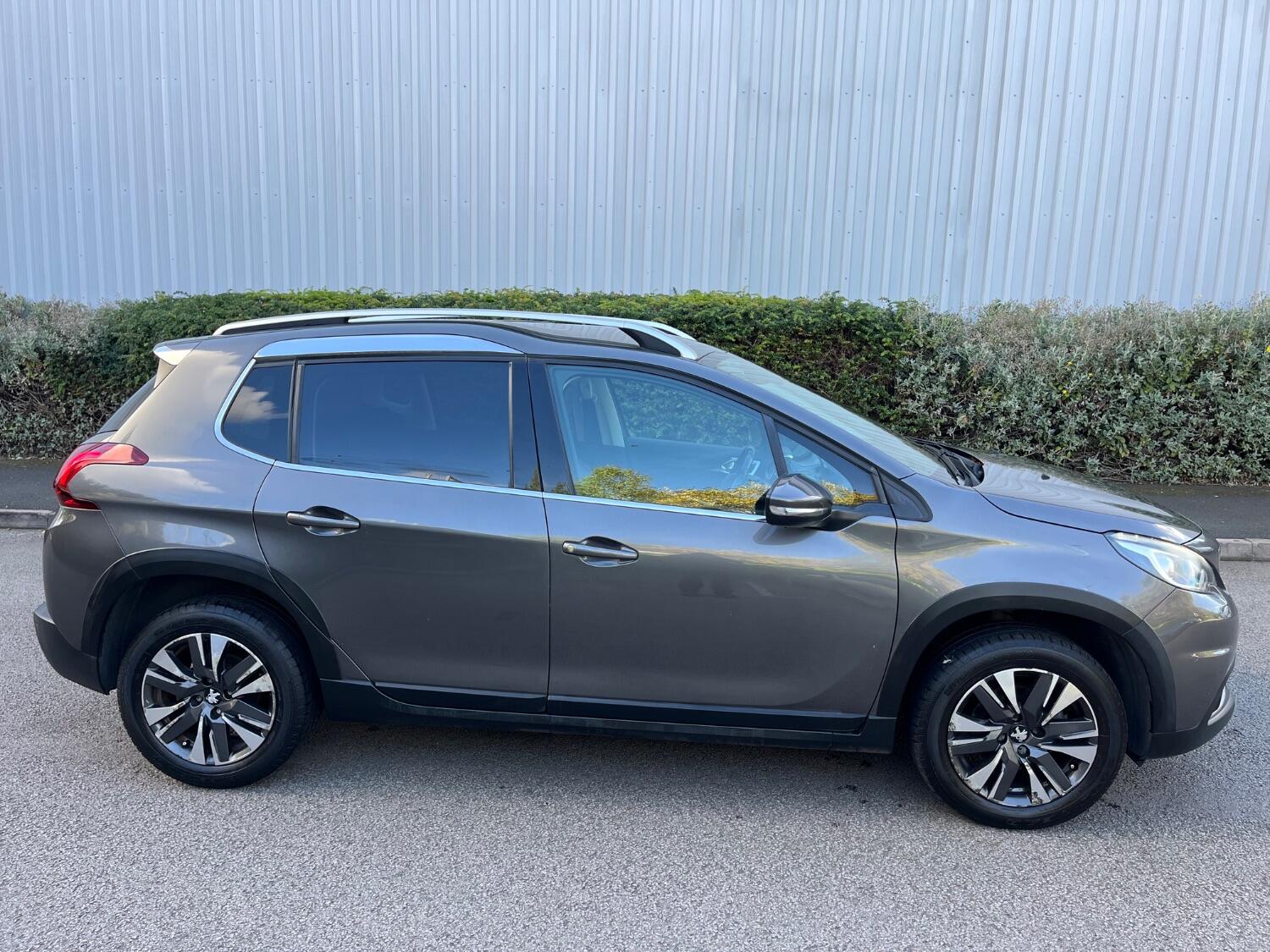 Used Peugeot 2008 2017 for sale - 76793443: Photo 7