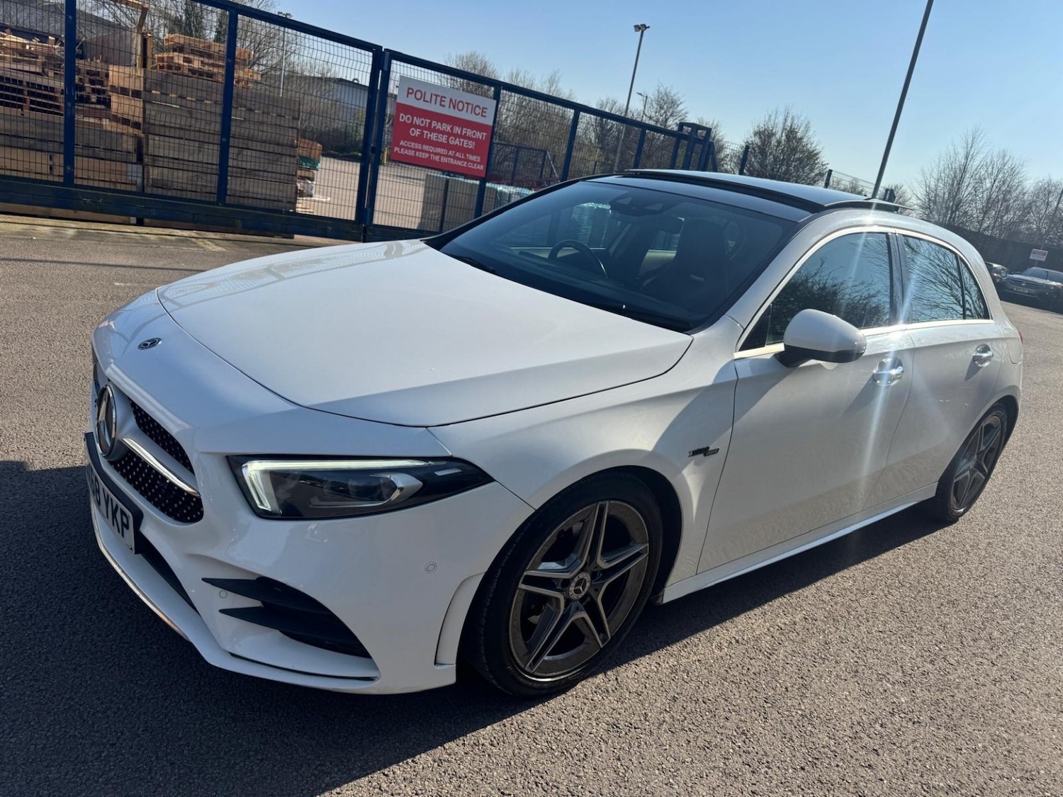 Used Mercedes-Benz A-Class 2018 for sale - 78121602: Photo 2