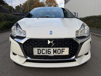 DS Automobiles - DS 3