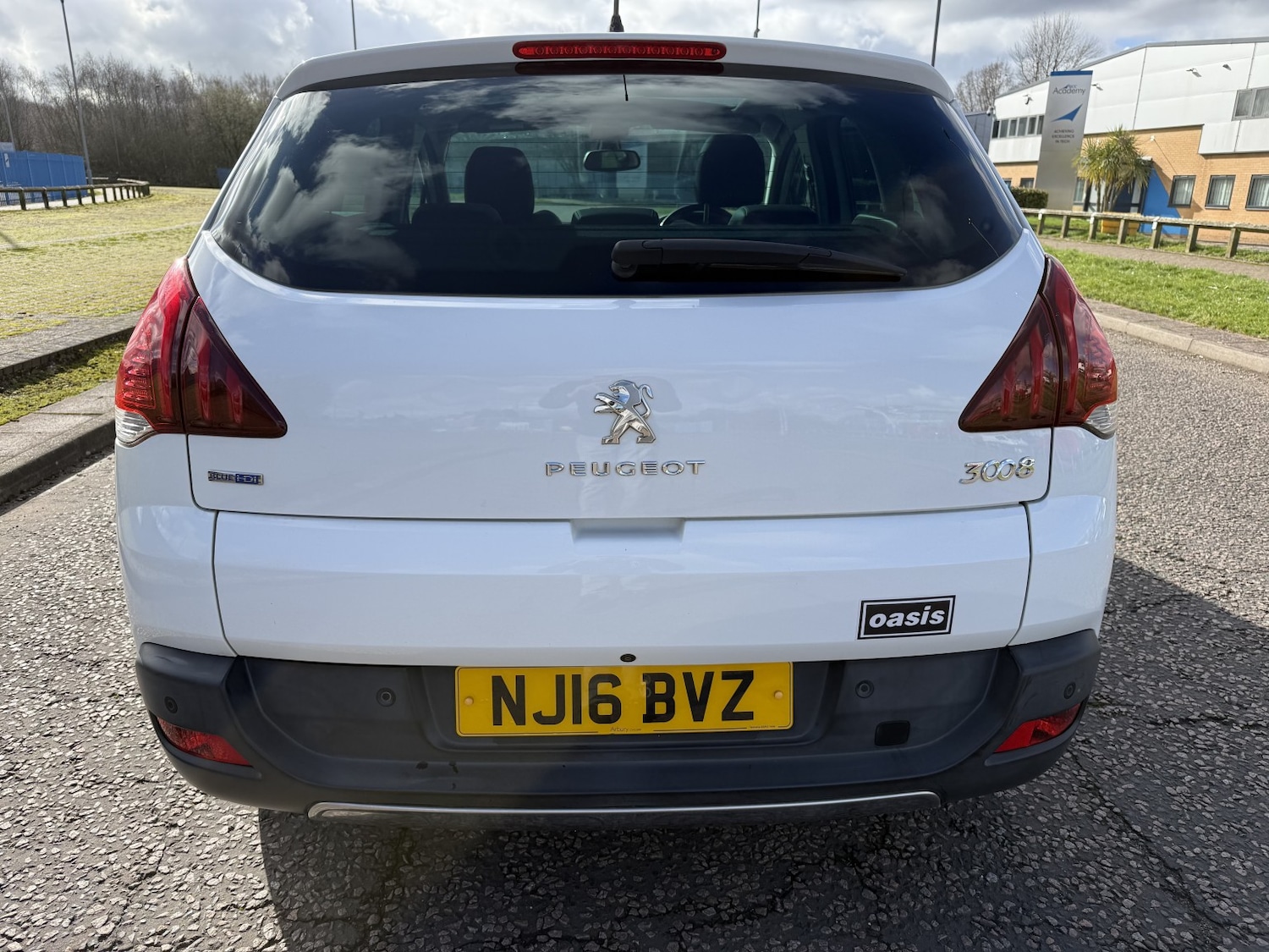 Used Peugeot 3008 2016 for sale - 77707312: Photo 5
