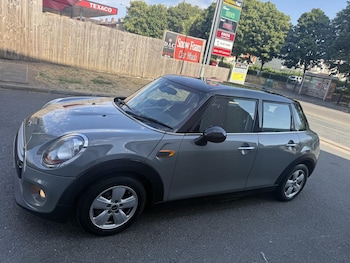Used MINI Hatch 2015 for sale - 79536157: Photo