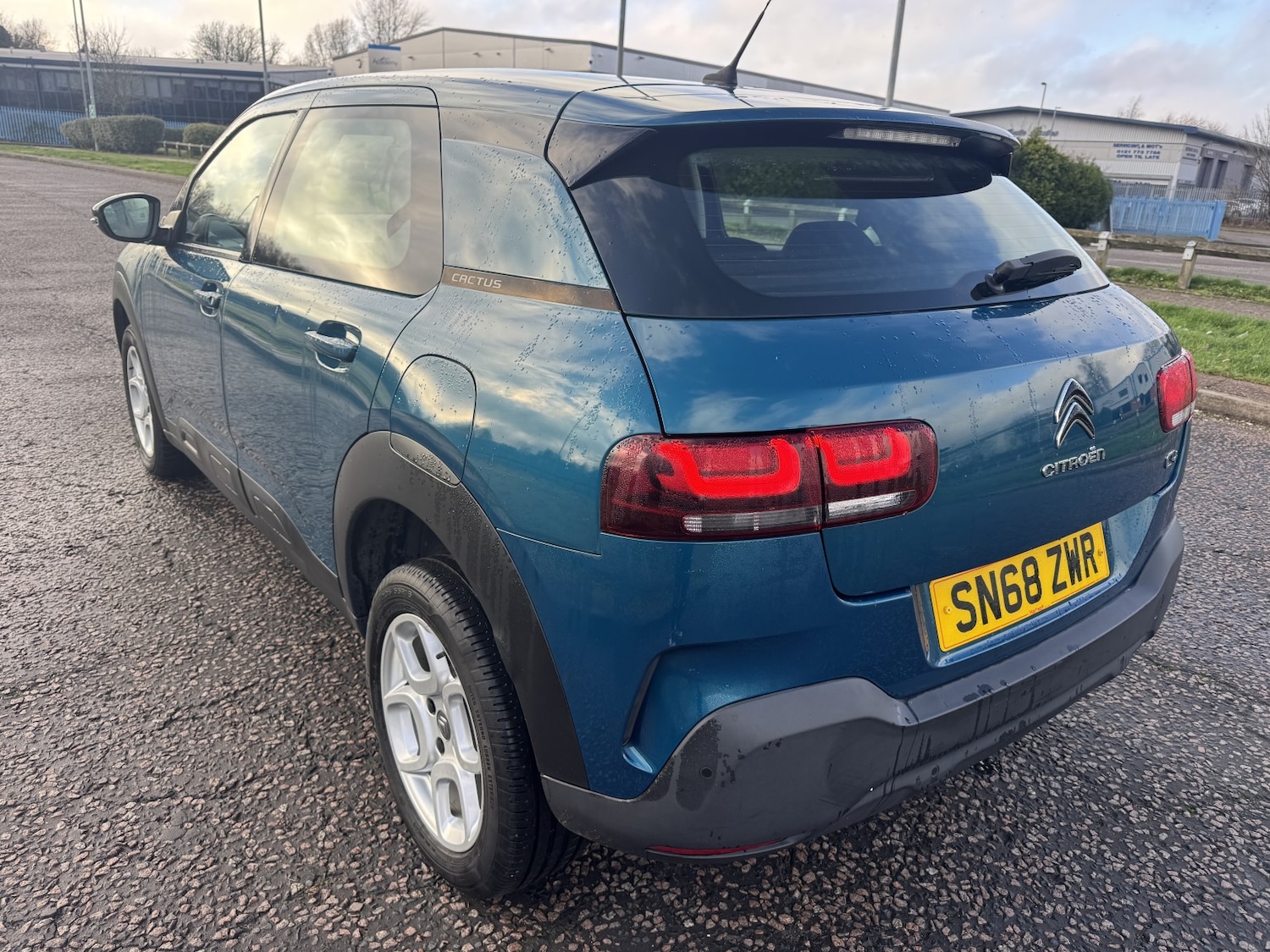Used Citroen C4 Cactus 2018 for sale - 77014783: Photo 4