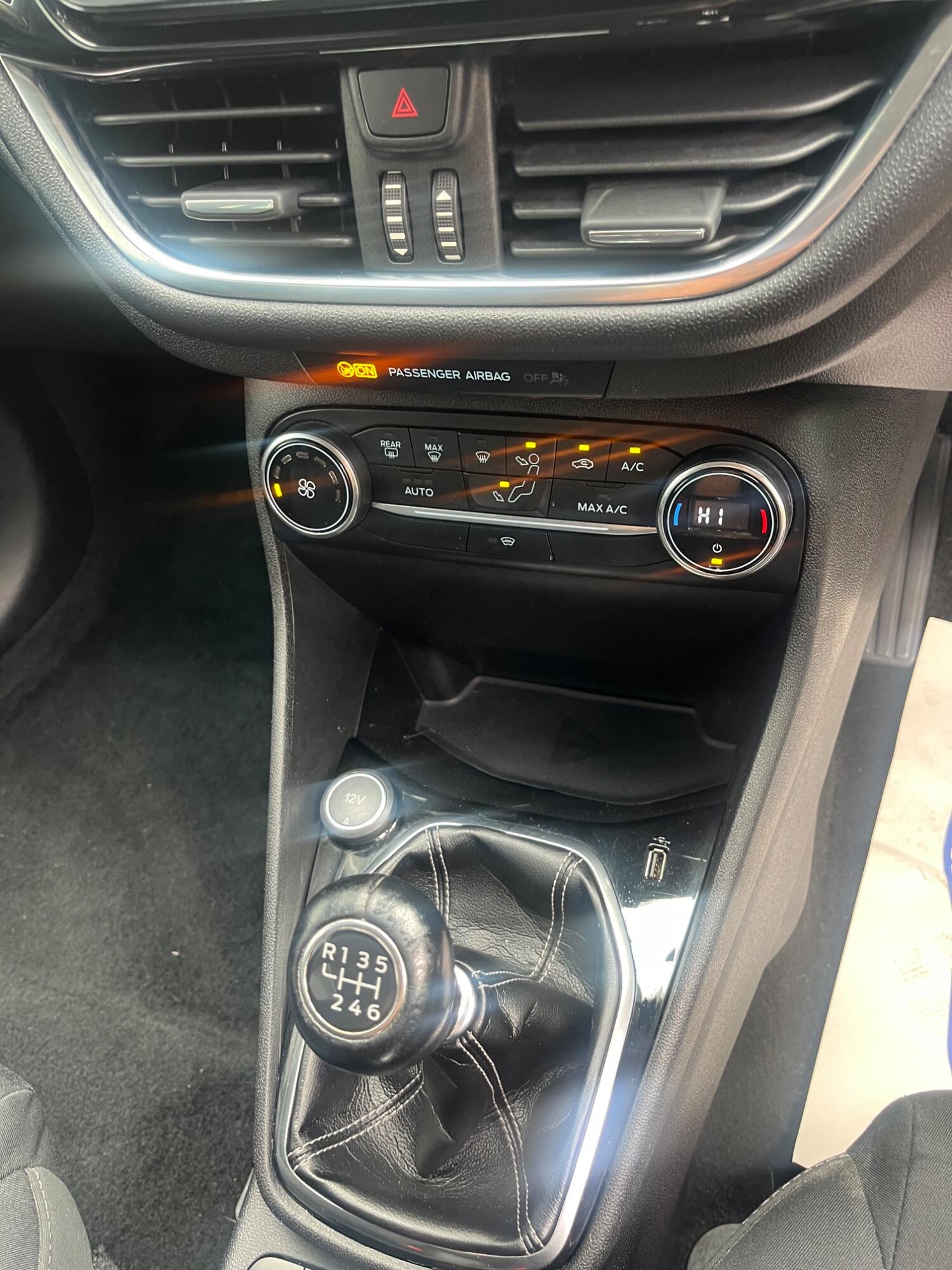 Used Ford Fiesta 2018 for sale - 77464461: Photo 18