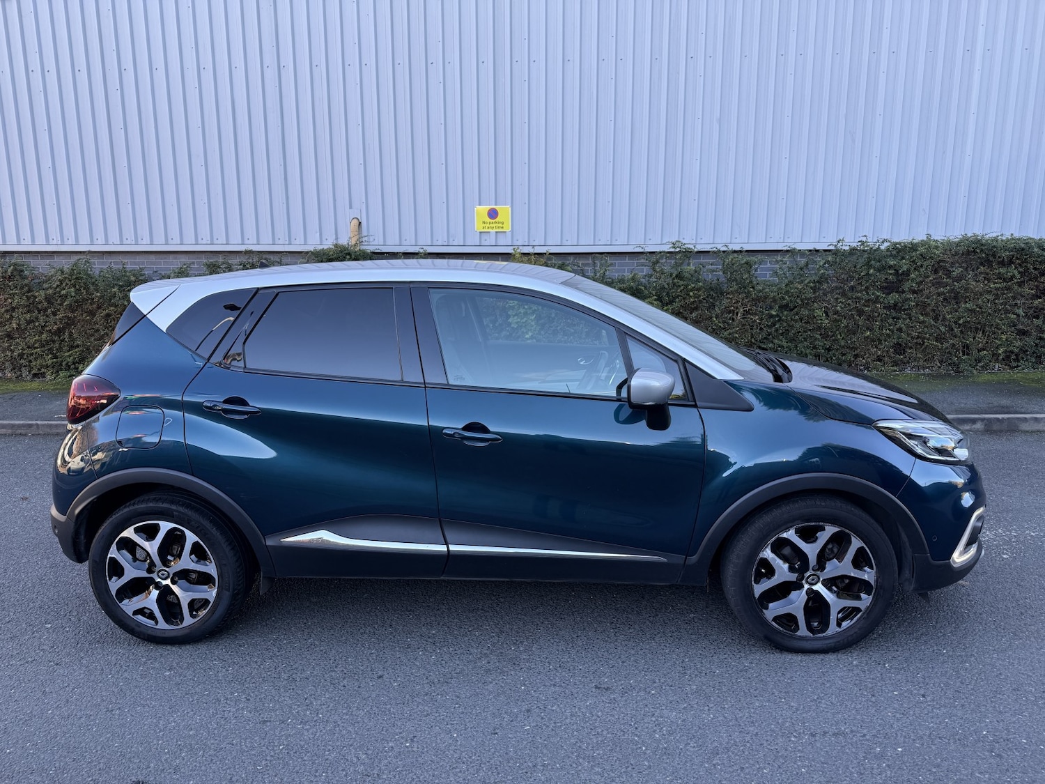 Used Renault Captur 2019 for sale - 76374187: Photo 6