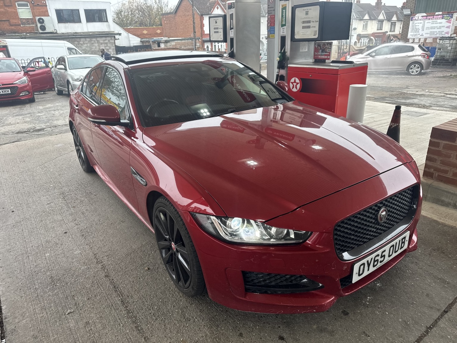 Used Jaguar XE 2015 for sale - 76517790: Photo 1