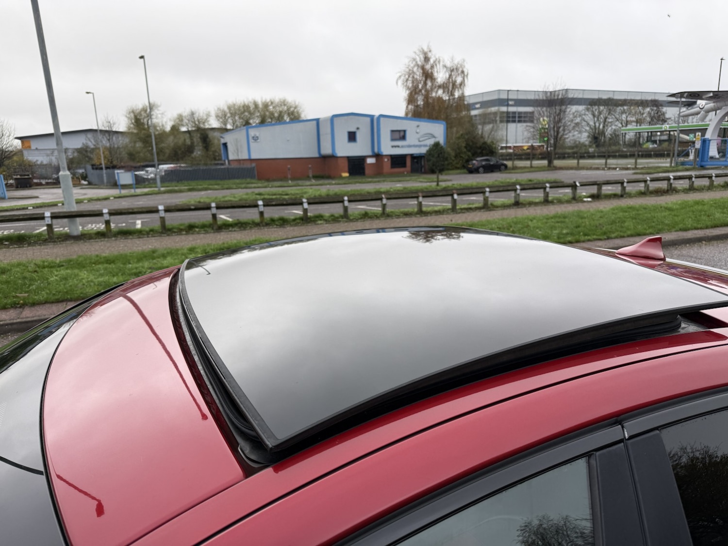 Used Jaguar XE 2015 for sale - 76517790: Photo 14