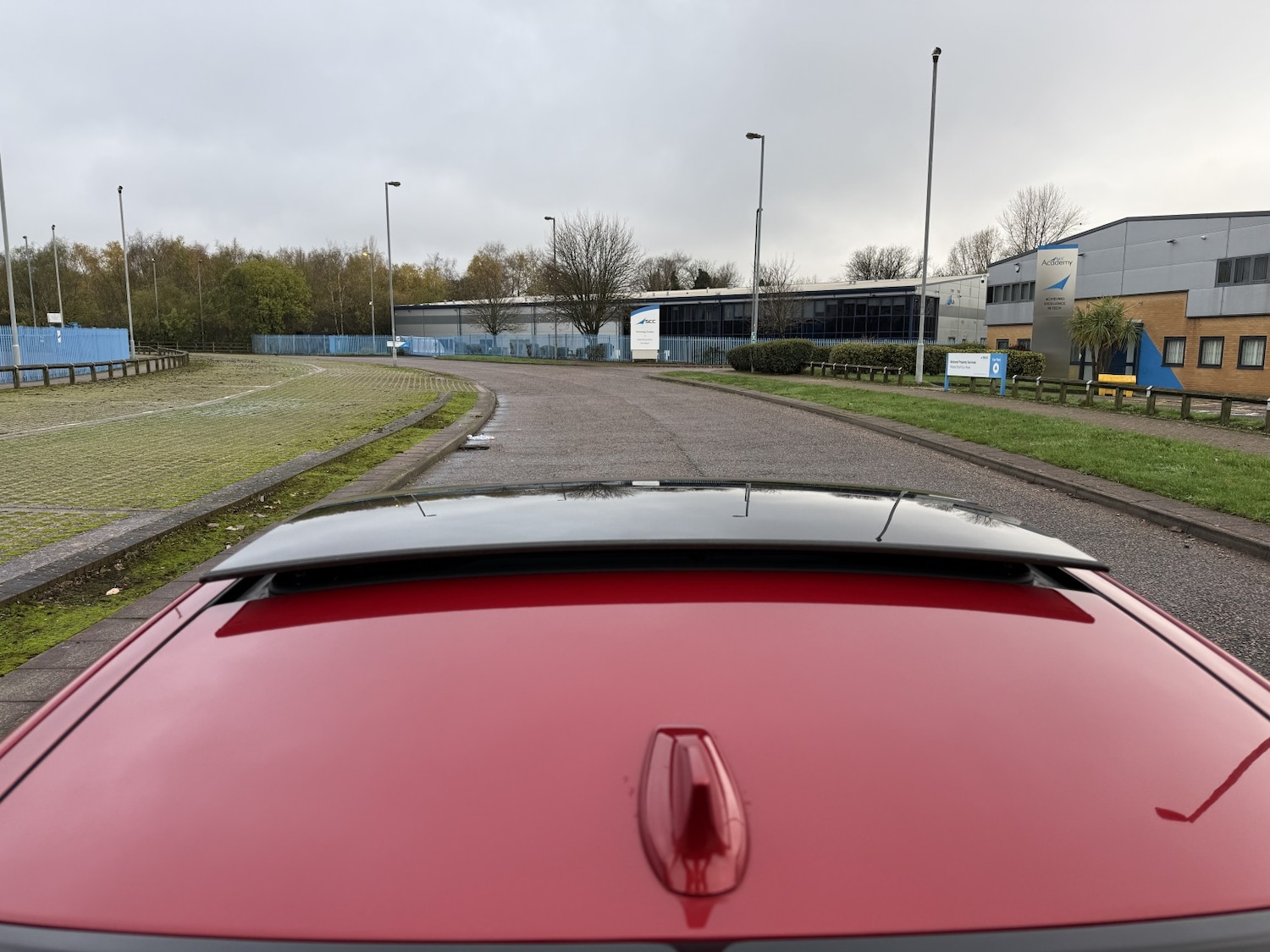 Used Jaguar XE 2015 for sale - 76517790: Photo 17