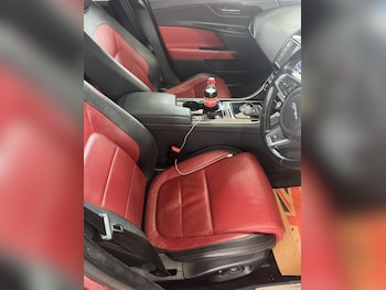 Used Jaguar XE 2015 for sale - 76517790: Photo