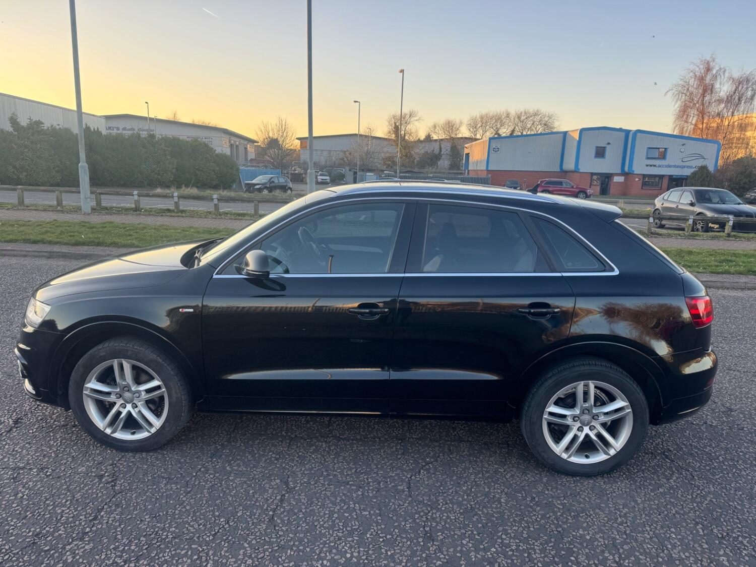 Used Audi Q3 2013 for sale - 76793513: Photo 5