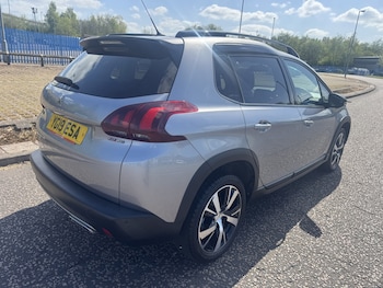 Used Peugeot 2008 2019 for sale - 78332166: Photo