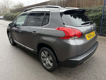 Used Peugeot 2008 2014 for sale - 77027933: Photo