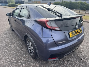 Used Honda Civic 2017 for sale - 79053962: Photo