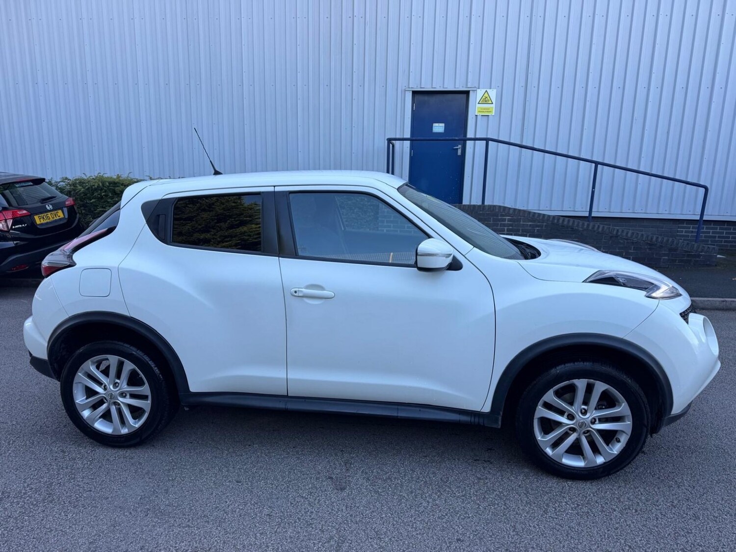 Used Nissan Juke 2015 for sale - 76088732: Photo 9