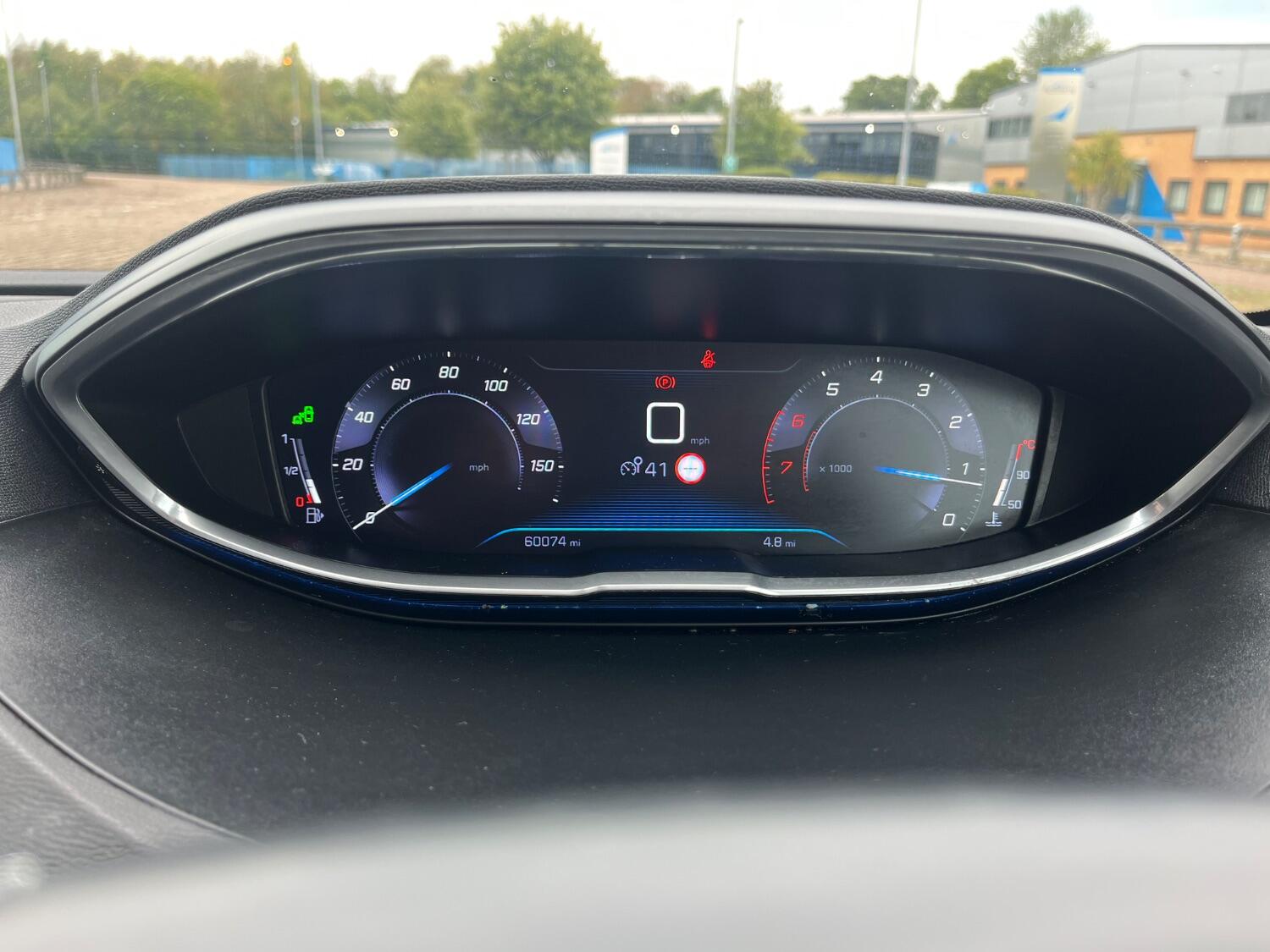 Used Peugeot 3008 2017 for sale - 76793447: Photo 18