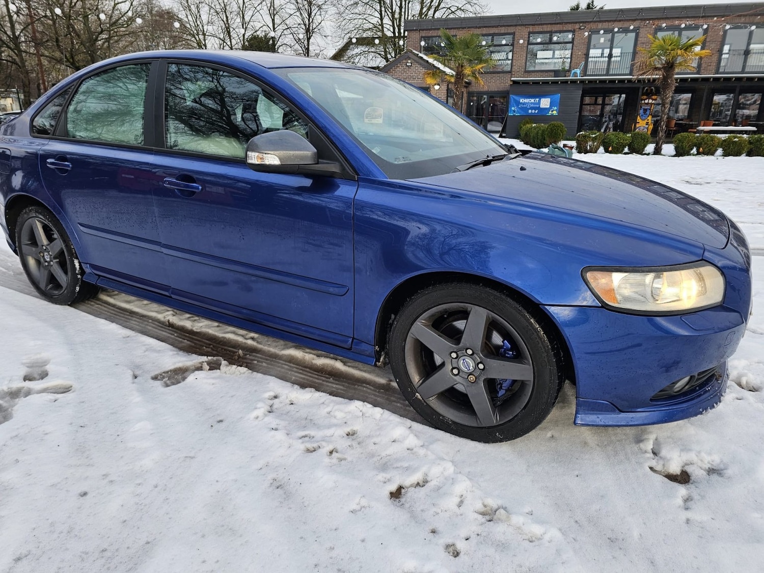 Used Volvo S40 2009 for sale - 77162281: Photo 2