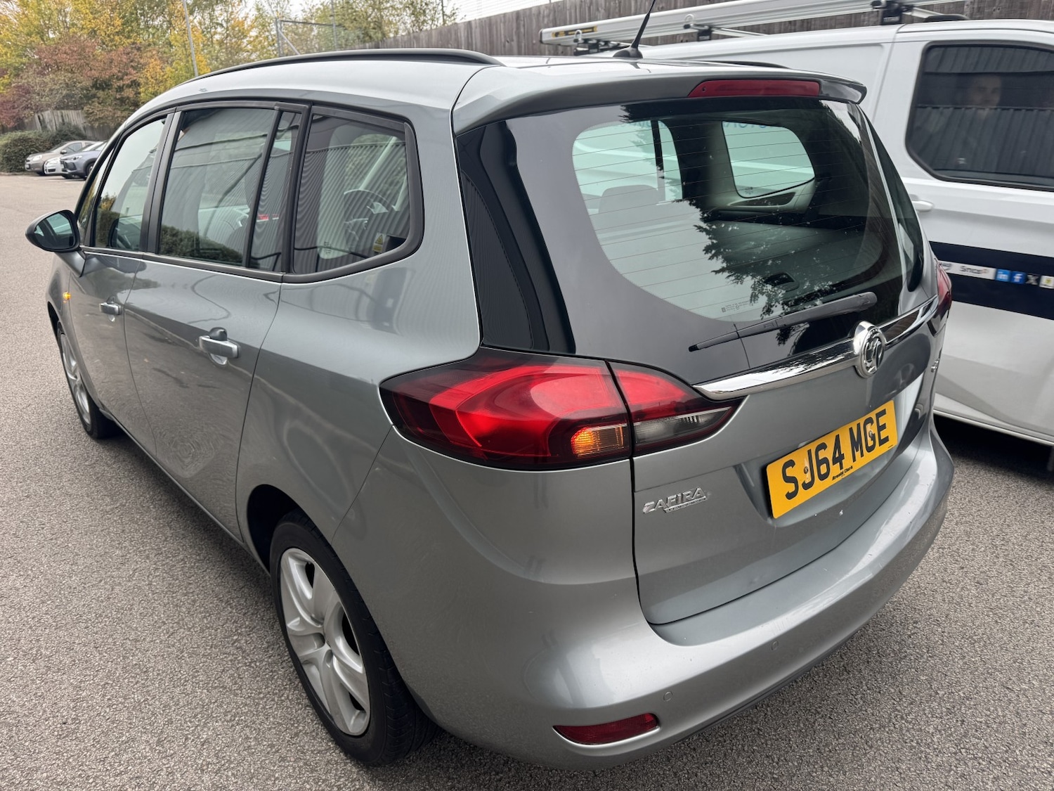 Used Vauxhall Zafira Tourer 2014 for sale - 76293218: Photo 4