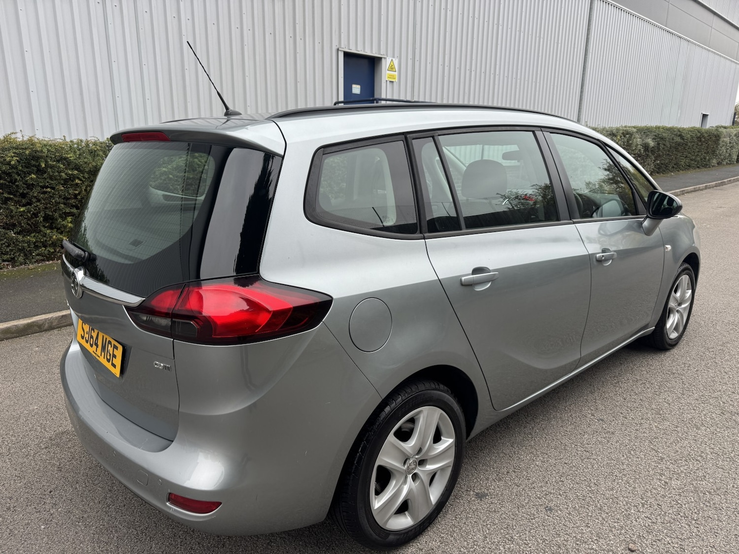 Used Vauxhall Zafira Tourer 2014 for sale - 76293218: Photo 6