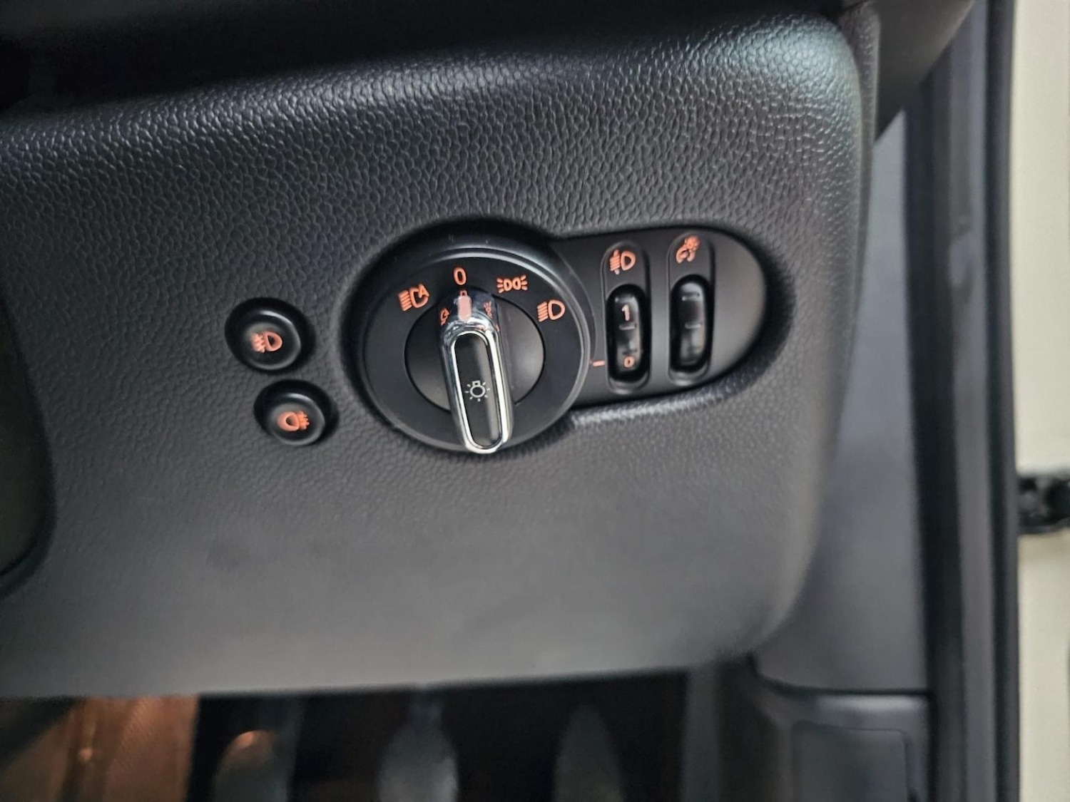 Used MINI Hatch 2016 for sale - 77318354: Photo 8