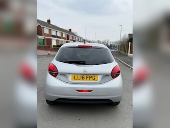 Used Peugeot 208 2016 for sale - 78266925: Photo
