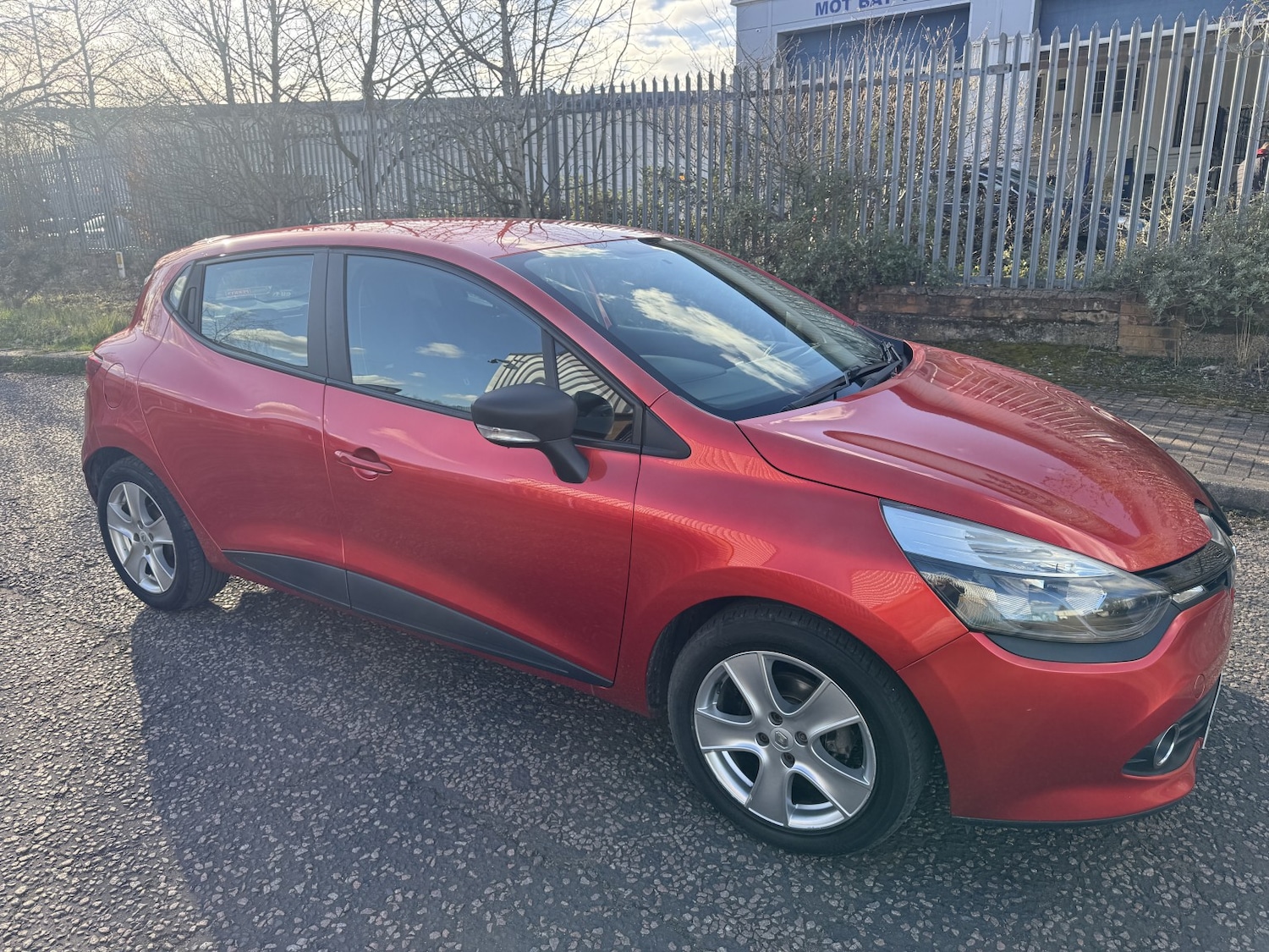 Used Renault Clio 2016 for sale - 77896150: Photo 9