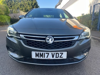 Vauxhall - Astra