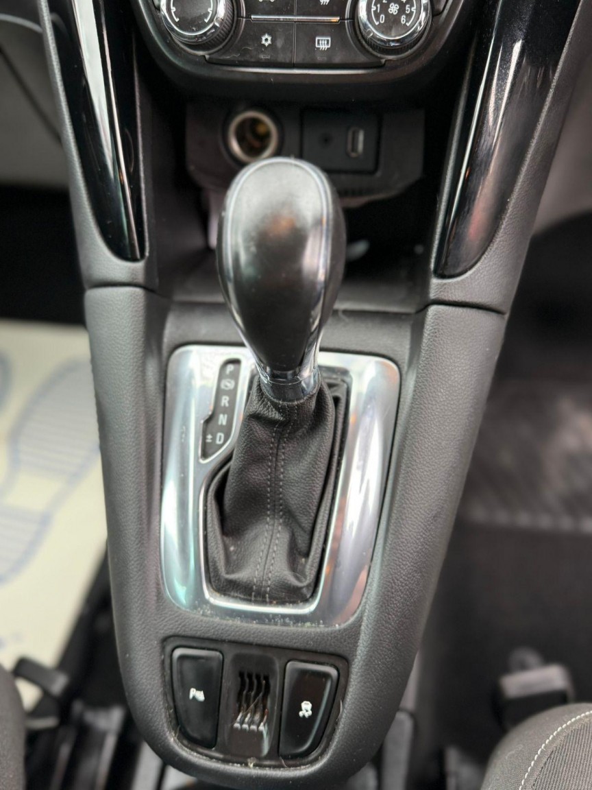 Used Vauxhall Zafira Tourer 2016 for sale - 77189297: Photo 18