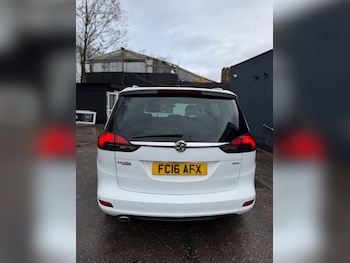 Used Vauxhall Zafira Tourer 2016 for sale - 77189297: Photo
