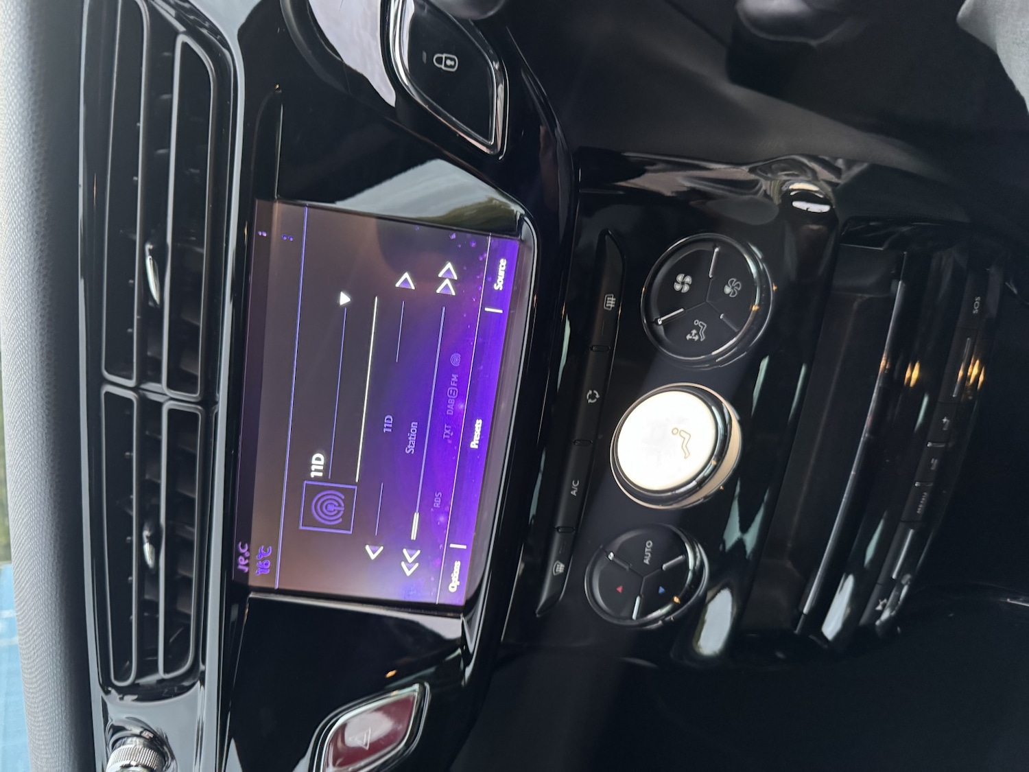 Used DS Automobiles DS 3 2016 for sale - 76045724: Photo 19