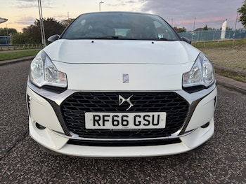DS Automobiles - DS 3