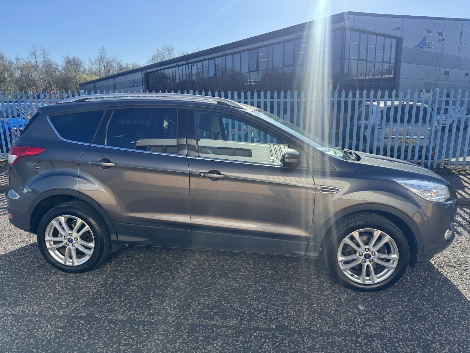 Used Ford Kuga 2015 for sale - 77961980: Photo 3
