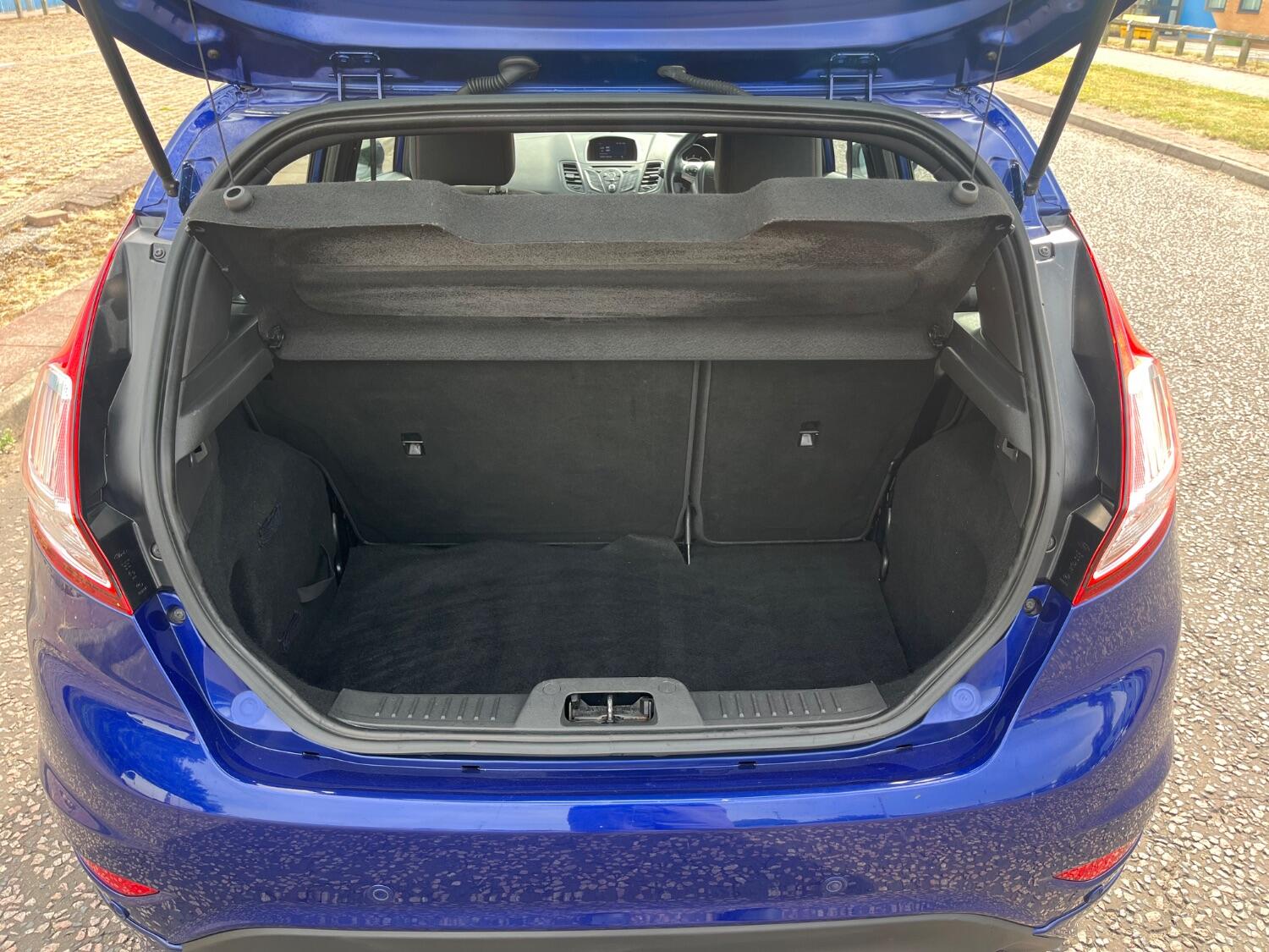 Used Ford Fiesta 2017 for sale - 76793469: Photo 14