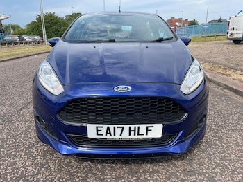 Used Ford Fiesta 2017 for sale - 77093953: Photo
