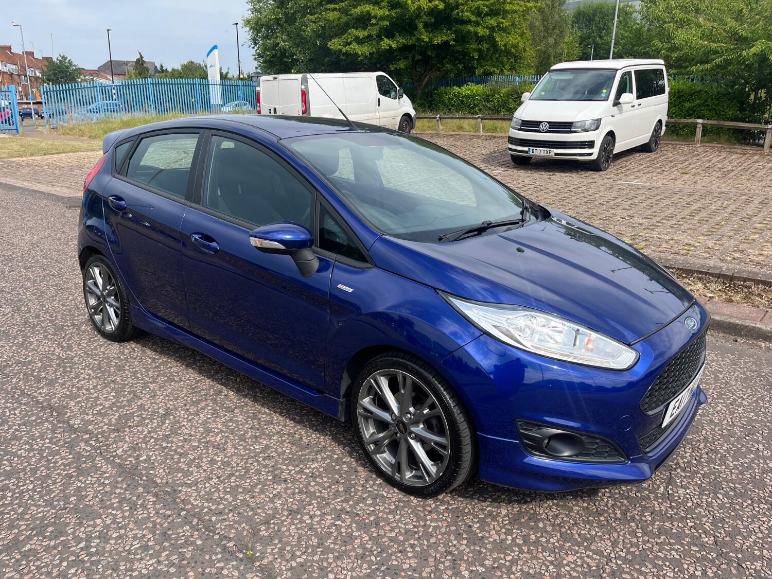 Used Ford Fiesta 2017 for sale - 77093953: Photo 8