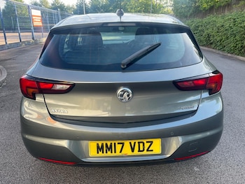 Used Vauxhall Astra 2017 for sale - 76793466: Photo