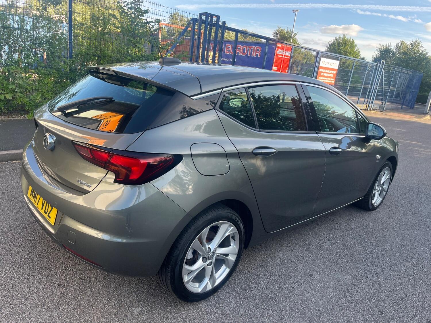 Used Vauxhall Astra 2017 for sale - 76793466: Photo 6