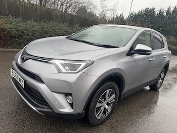 Used Toyota RAV4 2017 for sale - 78285542: Photo