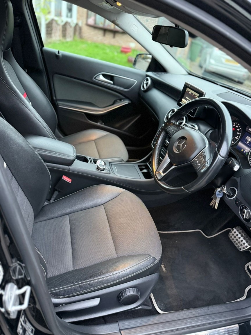 Used Mercedes-Benz A-Class 2015 for sale - 76799273: Photo 11