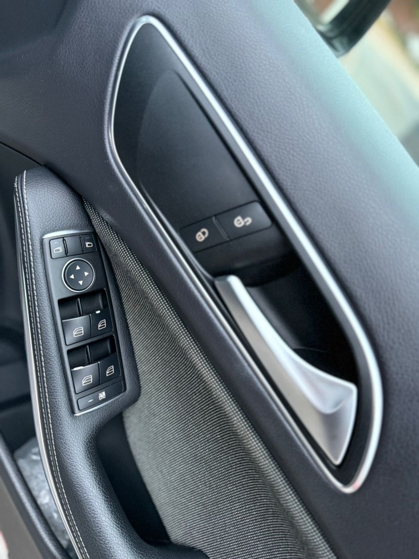 Used Mercedes-Benz A-Class 2015 for sale - 76799273: Photo 9