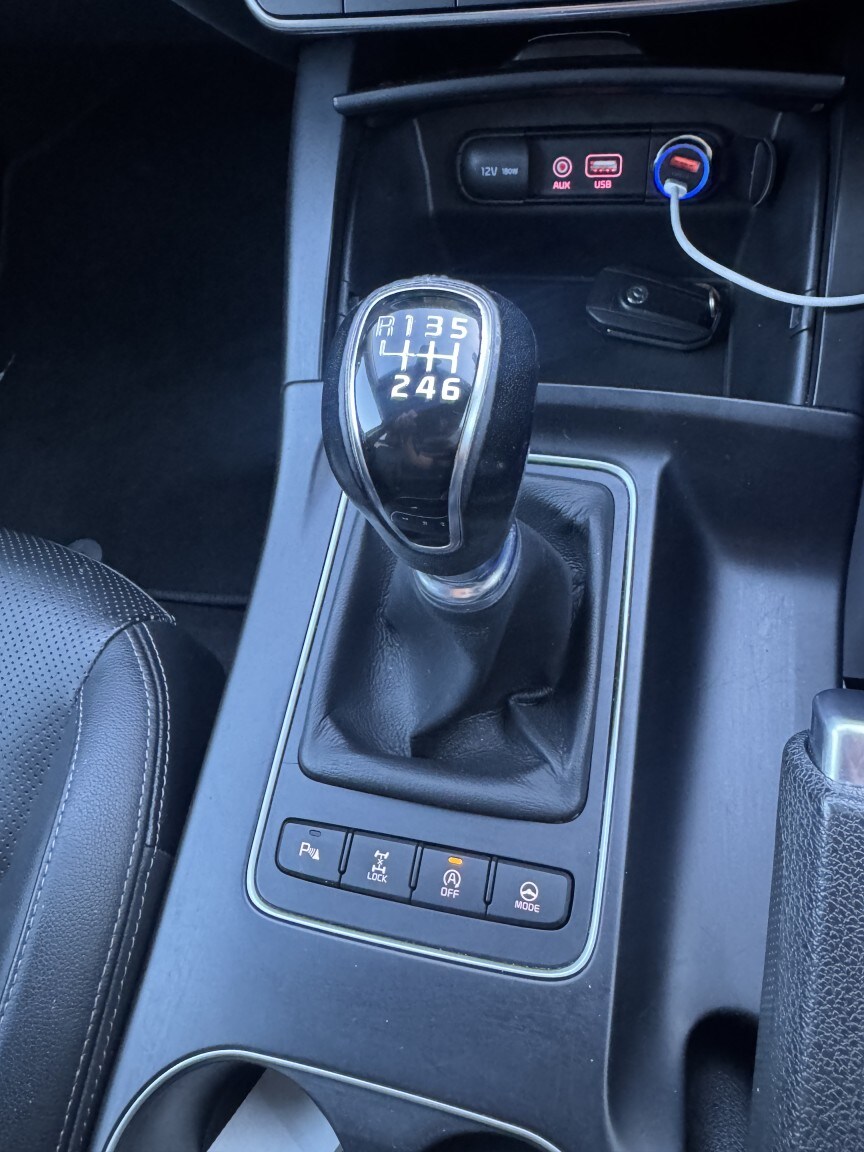 Used Kia Sorento 2017 for sale - 78217995: Photo 25