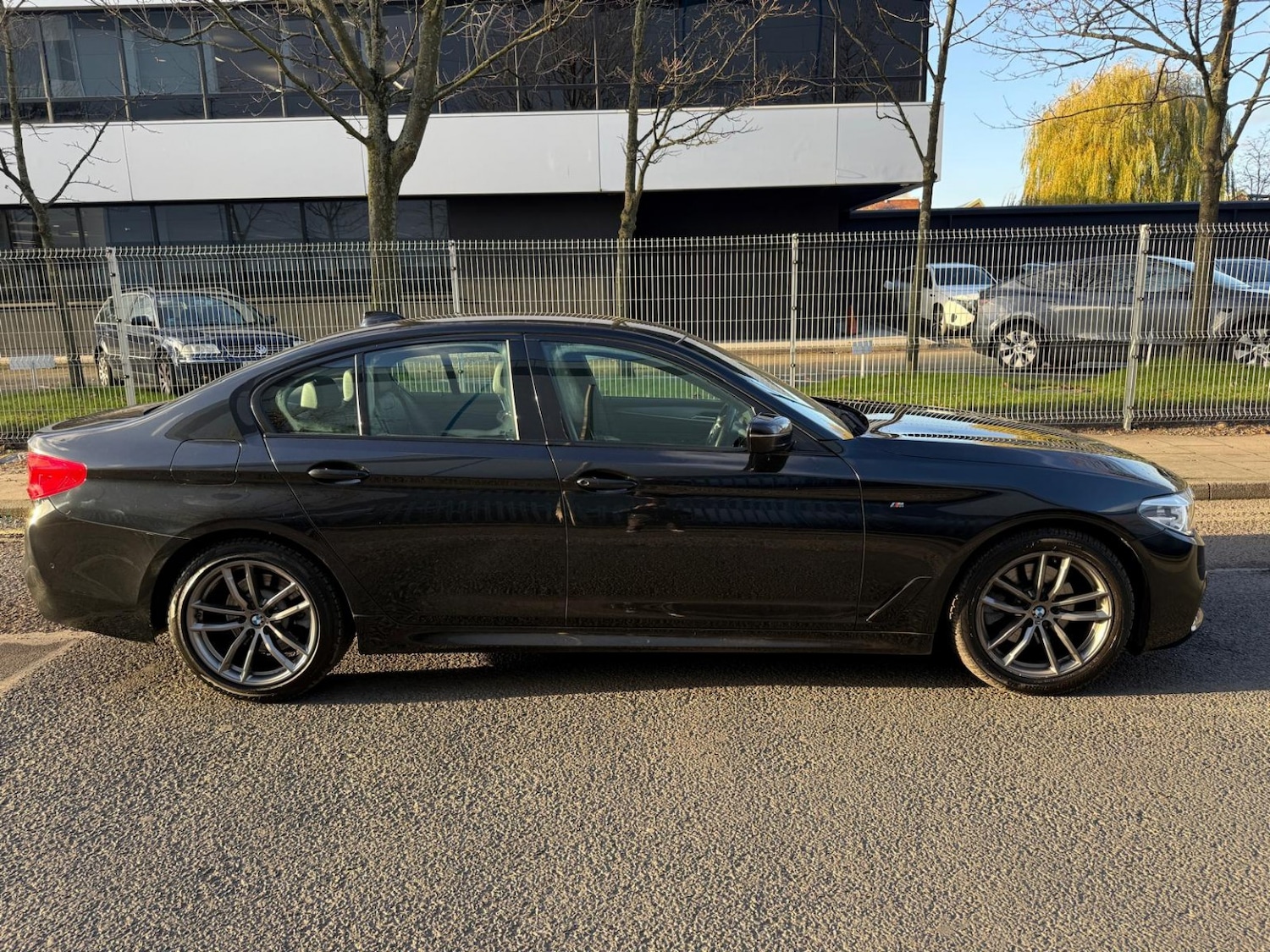 Used BMW 5 Series 2018 for sale - 76662685: Photo 12